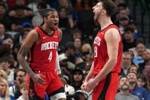 开云体育网页版-范乔丹缺阵！火箭今日首发：伊森、杰伦-格林、阿门、狄龙、申京