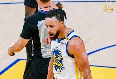 开云电子-库里暴走撕碎火箭 勇士今夜人人都是罗宾！