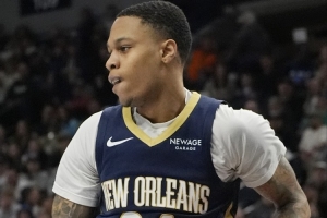 开云体育注册入口-希望无碍!霍金斯次节扭伤脚踝 14中4&三分9中1仅拿9分 有4失误