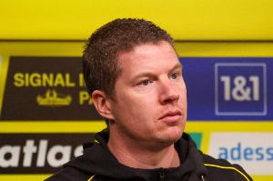 官方:多特U19主帅图尔贝里担任U23主帅,合同延长至2028年