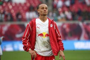 开云登录入口地址-图片报：热刺加入竞争哈维-西蒙斯，球员去切尔西变得不太可能