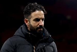 前助教：霍伊伦和齐尔克泽搭档效果不佳，阿莫林需找出解决方案