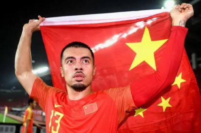 1710142094205095237.jpg 京媒:李可因家事已向伊万请假 曾被前任逐出名单