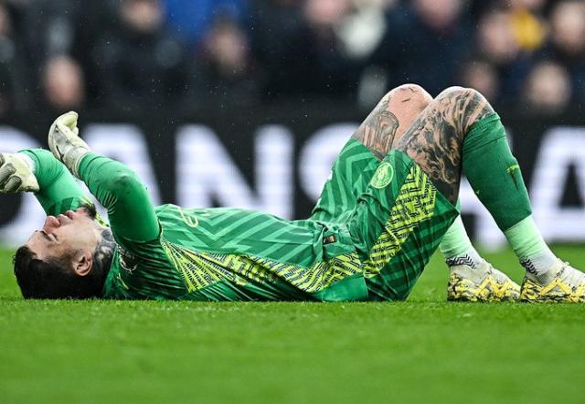 【英超】斯通斯破僵，麦卡点射扳平，利物浦1-1曼城