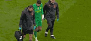 【英超】斯通斯破僵，麦卡点射扳平，利物浦1-1曼城