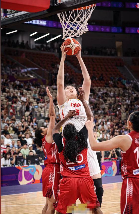 开云体育手机登录-长得高有啥用?全场只得4分,苏群吐槽:跟现代篮球节奏比较脱节