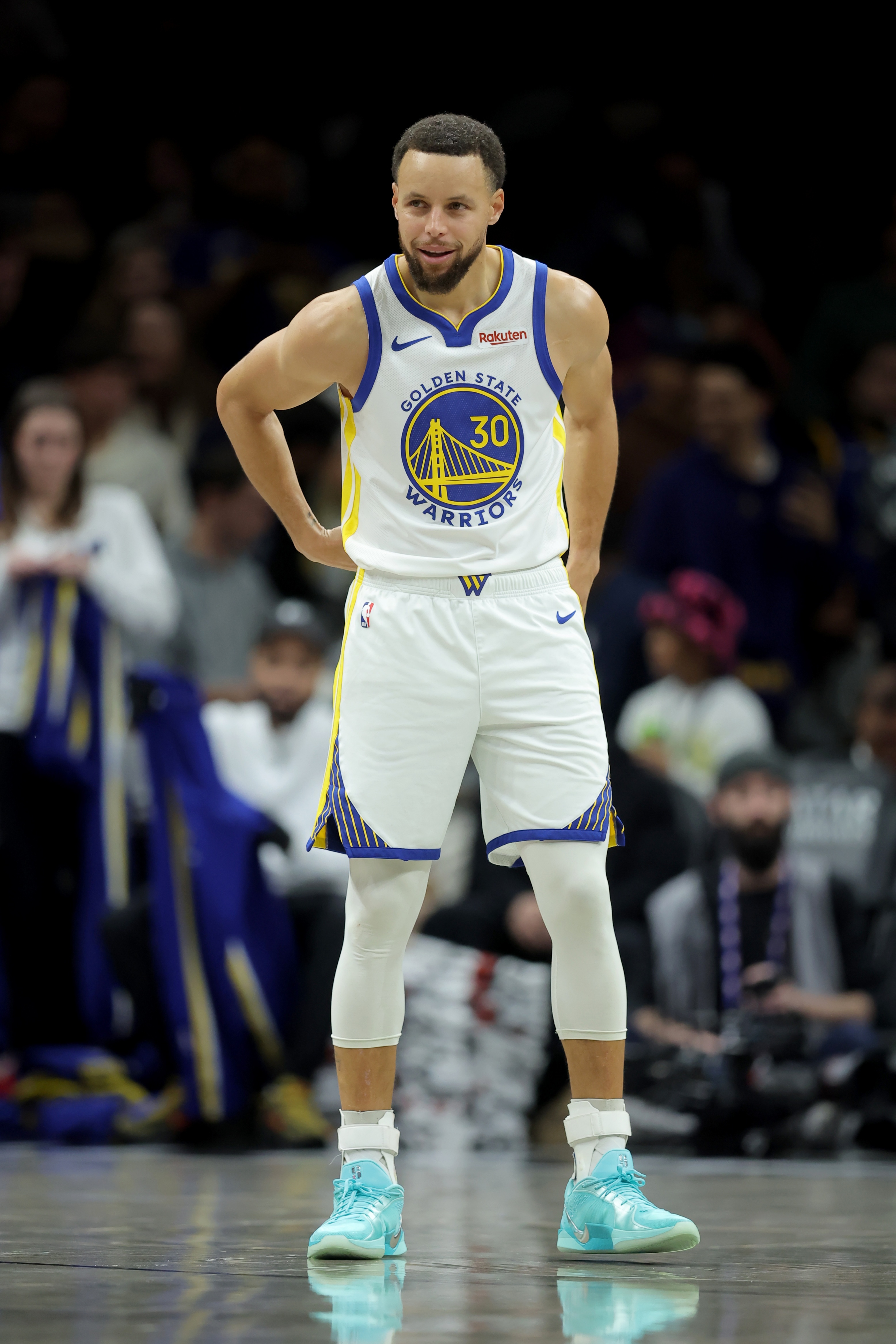 开云体育注册入口-勇士让库里小伤大养&直接报销是对的 这赛季唯一重要的是抽乐透签