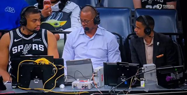 开云电子-都说别惹！8分钟双10！41+16+4+3帽！上场时间够了你们真顶不住啊|马刺|文班|MVP|圣安东尼奥马刺队|俄克拉荷马雷霆队_新浪体育_新浪新闻