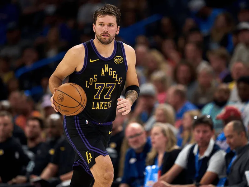 开云体育手机登录-赛季数据王如何评选?遵循58场的“隆多条款”即可!